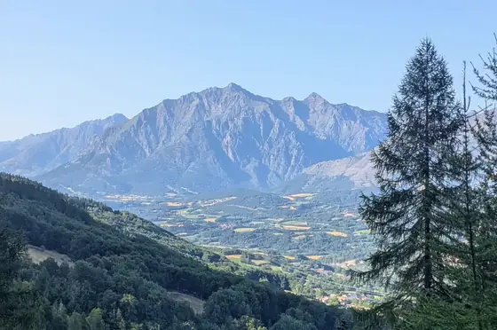 Panorama sur la vallée depuis les hauteurs